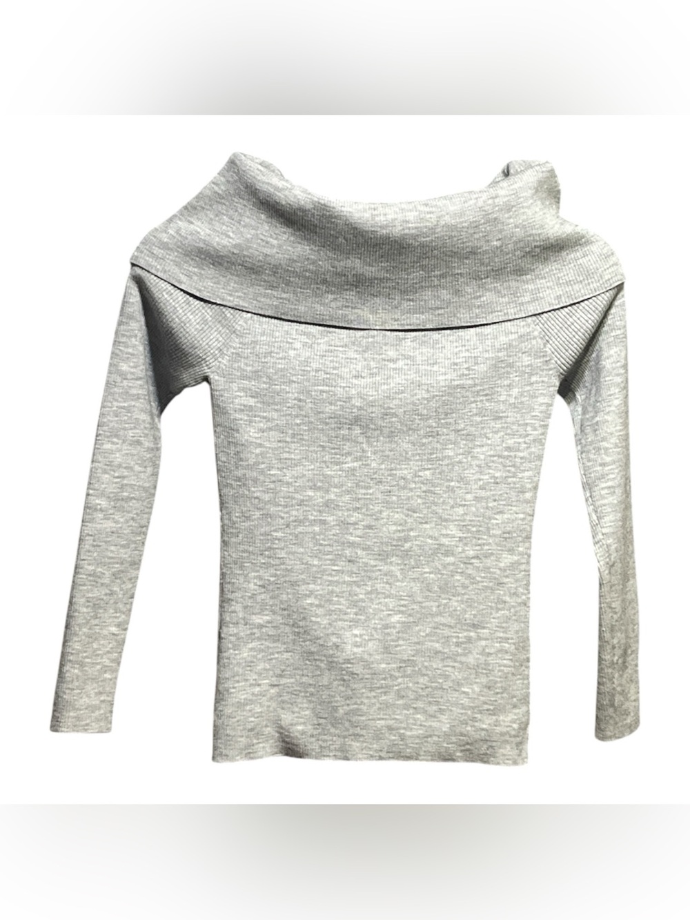 Wilfred Light Gray Off-the-Shoulder Ribbed Sweater